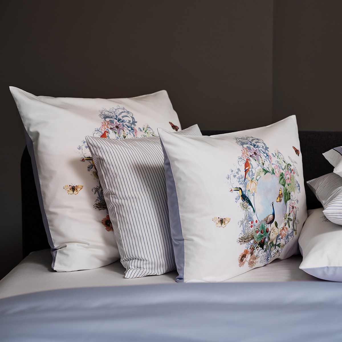 Fischbacher Bettwäsche Peacock E67 Satin – Bild 2